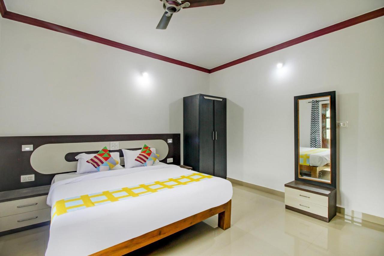 Super Hotel O Pradeep Guest House Near Baga Beach Bagian luar foto