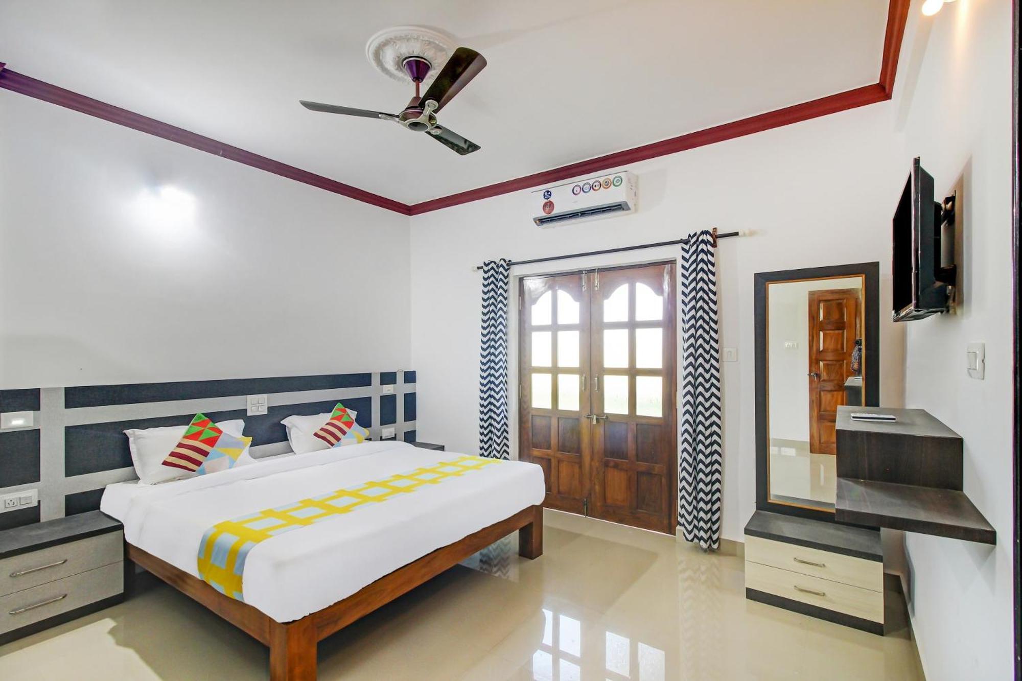 Super Hotel O Pradeep Guest House Near Baga Beach Bagian luar foto
