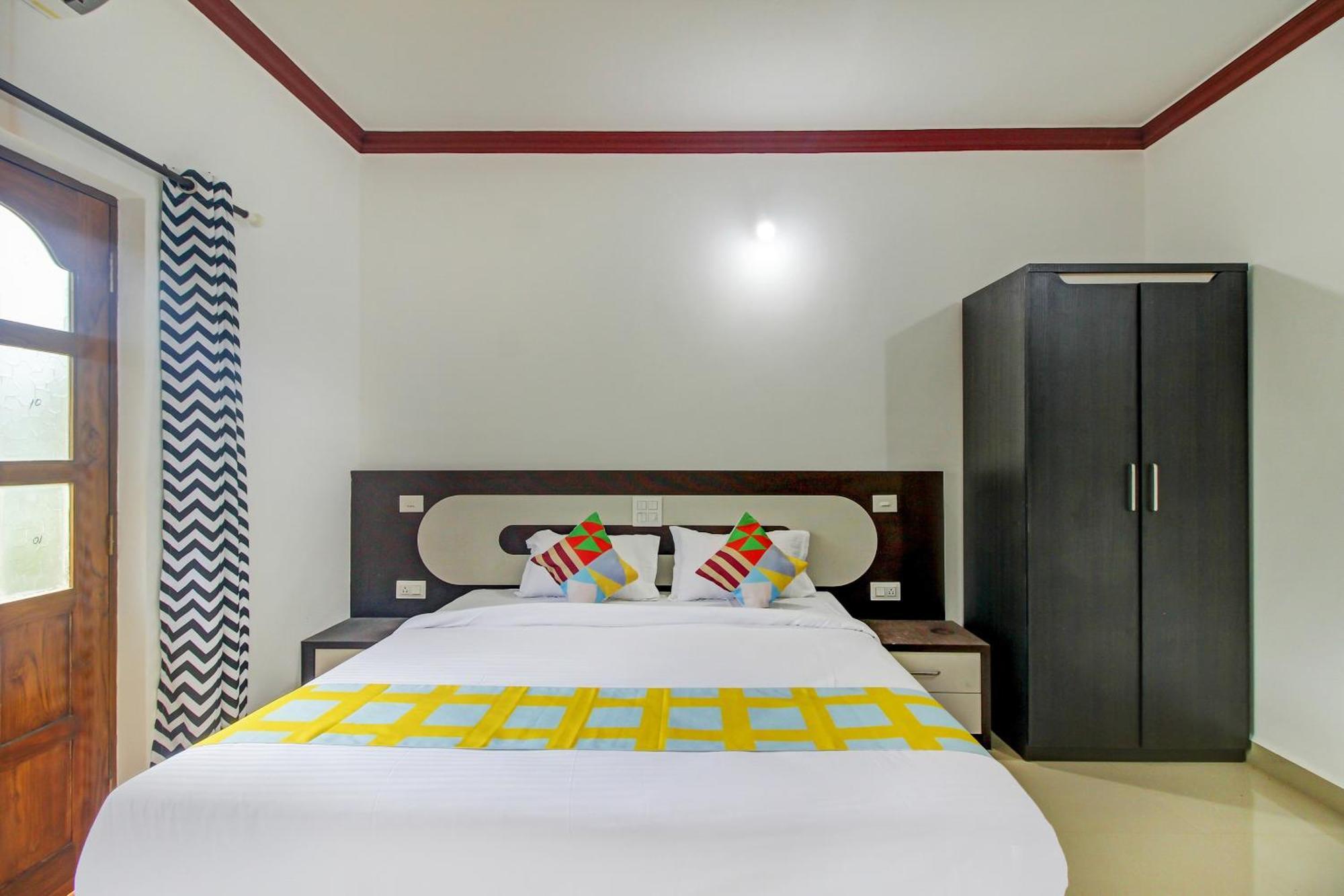 Super Hotel O Pradeep Guest House Near Baga Beach Bagian luar foto